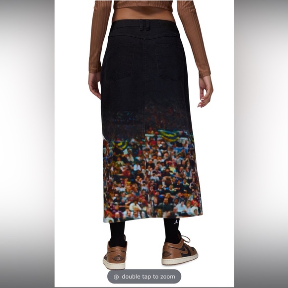 AIR JORDAN Stylish Black Graphic Skirt Midi /Small - Picture 3 of 9